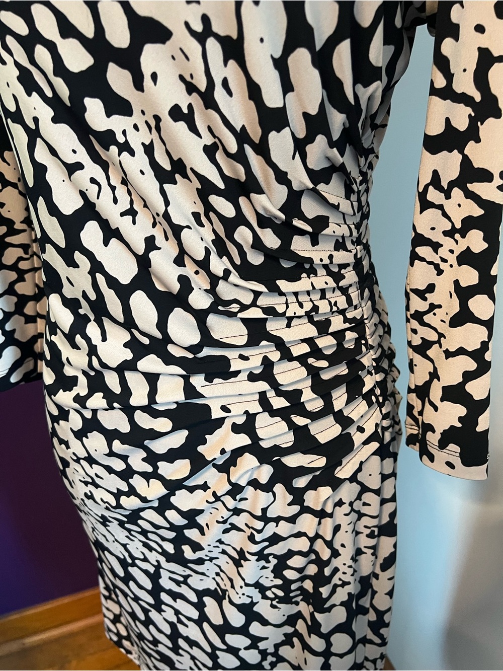Calvin Klein Black and Cream Animal-Print Long Sleeve Dress - Picture 3 of 8